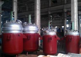 蒸汽加熱反應釜、導熱油循環加熱反應釜 